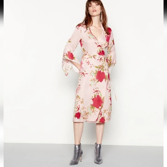 Matthew Williamson Dresses & Skirts - MW by Matthew Williamson pink floral print wrap dress size US 6 new without tag